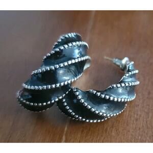 1 in. Hoop Earrings Black Enamel & Silver Tone Spiral Pierced Elegant Office
